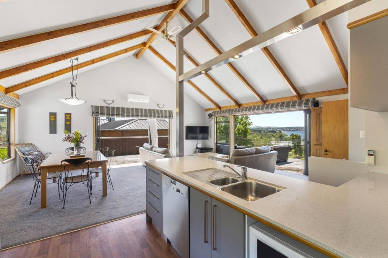 Acacia Sunrise - Taupo Exterior foto
